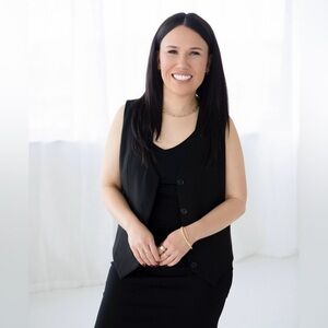 Meet your Posher, Samantha